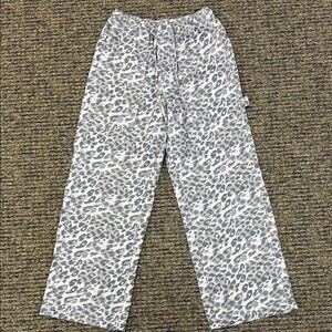 aerie Gray Leopard Print Wide Leg Jeans